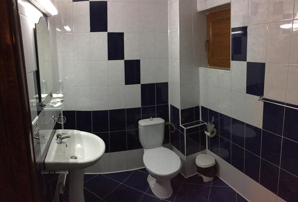 Hôtel Conacul Domnitei à Voroneț Extérieur photo